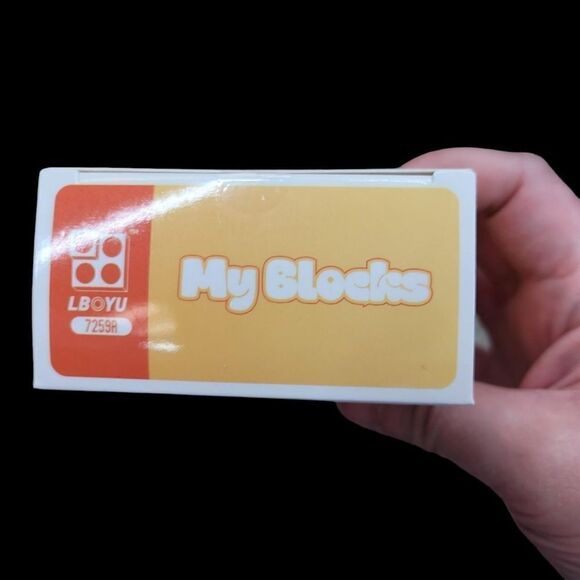 Brand New Disney Winnie The Pooh Tigger Christmas Bricks Lego Figure - Picture 4 of 5